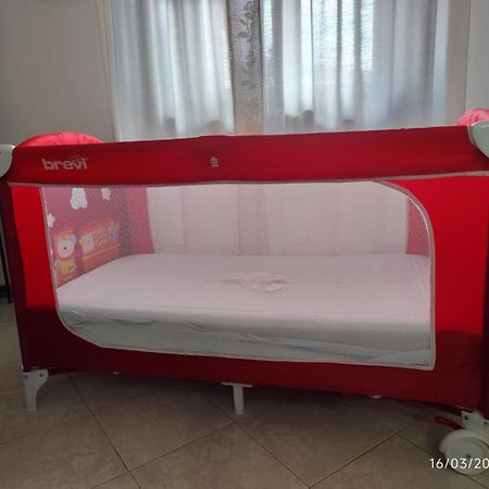 Enchanting Flat With Patio In Abbadia A Isola Монтериджоні Екстер'єр фото